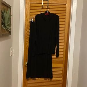 Fabulous black on black 2 piece skirt set